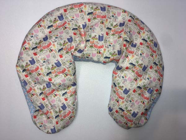 Babykissen 5 hinten hellblau Fr 44